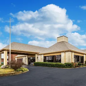 https://quality-inn-norfolk-naval-base.williamsburghotelsusa.com
