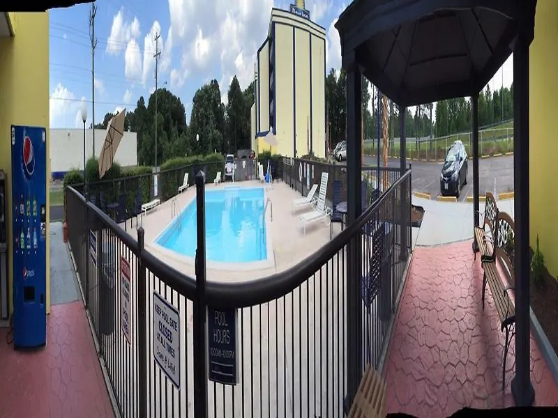 Hotel Days Inn By Wyndham Norfolk Military Circle